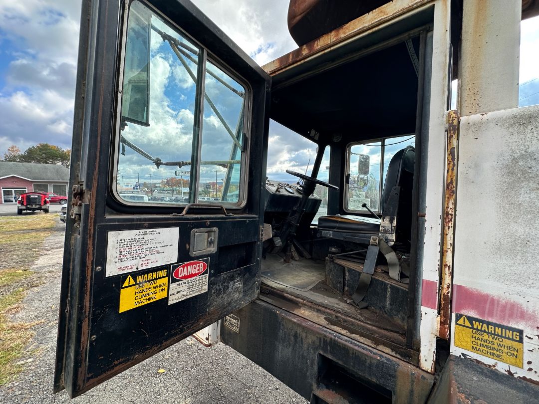 1987 GRADALL GW-504-66RC - Image 29